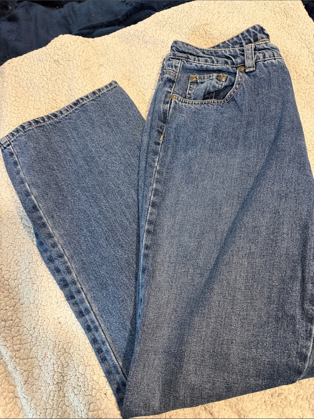 Relativity Women's Boot Cut Jeans in Medium Blue